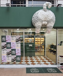 ASOK PETHOUSE CAT CAFE | APH Cafe place picture